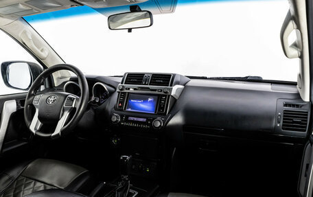 Toyota Land Cruiser Prado 150 рестайлинг 2, 2013 год, 2 899 000 рублей, 9 фотография