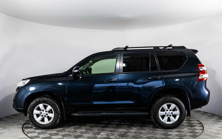 Toyota Land Cruiser Prado 150 рестайлинг 2, 2013 год, 2 899 000 рублей, 8 фотография