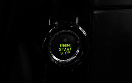 Toyota Land Cruiser Prado 150 рестайлинг 2, 2013 год, 2 899 000 рублей, 18 фотография