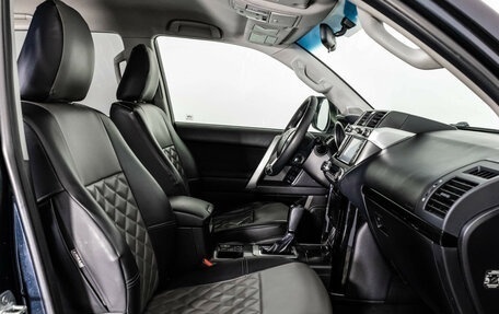 Toyota Land Cruiser Prado 150 рестайлинг 2, 2013 год, 2 899 000 рублей, 21 фотография