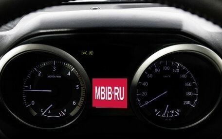 Toyota Land Cruiser Prado 150 рестайлинг 2, 2013 год, 2 899 000 рублей, 31 фотография