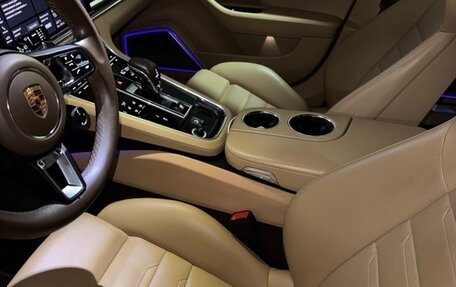 Porsche Panamera II рестайлинг, 2020 год, 11 000 000 рублей, 22 фотография