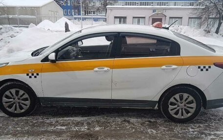 KIA Rio IV, 2019 год, 890 000 рублей, 3 фотография