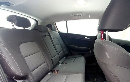 KIA Sportage IV рестайлинг, 2021 год, 2 490 000 рублей, 2 фотография