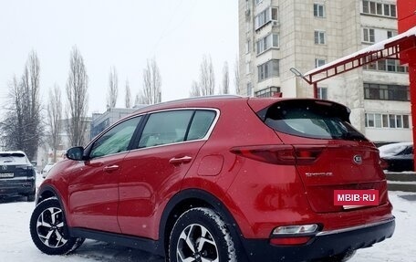KIA Sportage IV рестайлинг, 2021 год, 2 490 000 рублей, 13 фотография