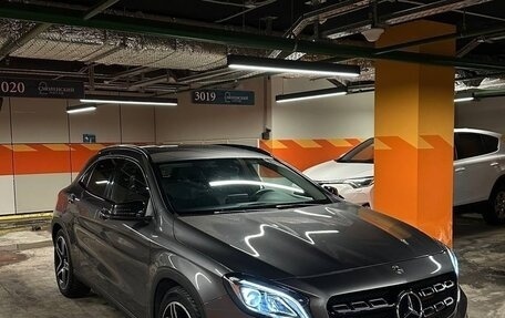 Mercedes-Benz GLA, 2019 год, 3 400 000 рублей, 17 фотография