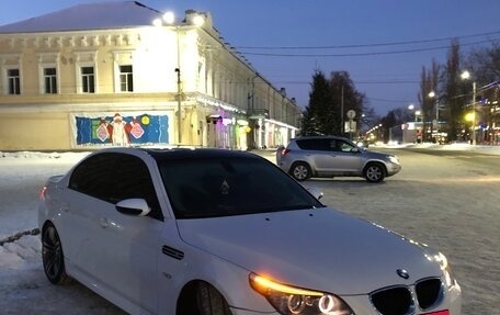 BMW 5 серия, 2009 год, 2 000 000 рублей, 2 фотография