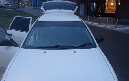 Nissan AD II, 2001 год, 160 000 рублей, 31 фотография