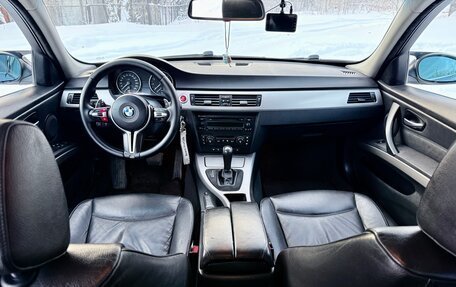 BMW 3 серия, 2005 год, 1 250 000 рублей, 28 фотография