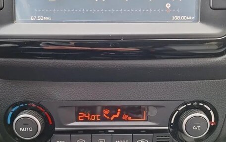 KIA Rio III рестайлинг, 2017 год, 1 560 000 рублей, 29 фотография