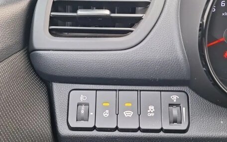 KIA Rio III рестайлинг, 2017 год, 1 560 000 рублей, 27 фотография