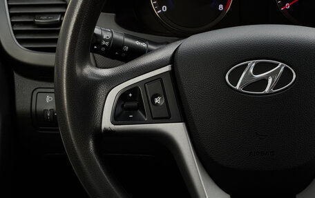 Hyundai Solaris II рестайлинг, 2013 год, 849 000 рублей, 18 фотография