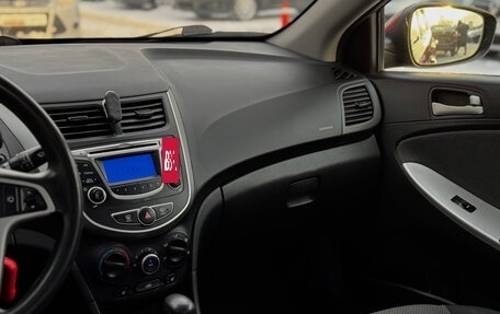 Hyundai Solaris II рестайлинг, 2013 год, 849 000 рублей, 15 фотография