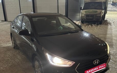 Hyundai Solaris II рестайлинг, 2018 год, 1 290 000 рублей, 7 фотография