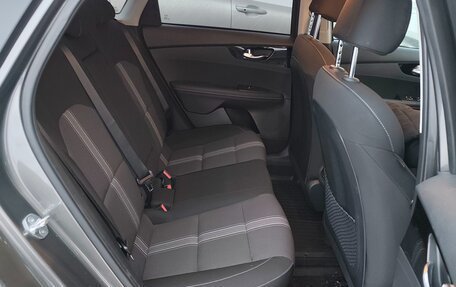 KIA Cerato IV, 2021 год, 2 500 000 рублей, 8 фотография