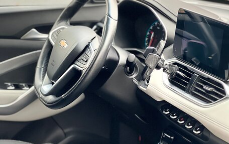 Chevrolet Captiva, 2022 год, 2 700 000 рублей, 18 фотография