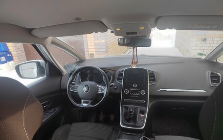 Renault Scenic IV, 2018 год, 2 100 000 рублей, 8 фотография