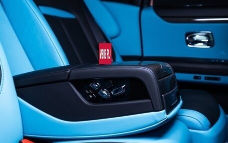 Rolls-Royce Ghost Series II рестайлинг, 2021 год, 34 500 000 рублей, 38 фотография