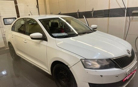 Skoda Rapid I, 2019 год, 850 000 рублей, 2 фотография