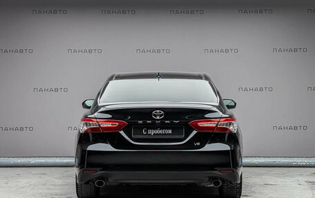 Toyota Camry, 2018 год, 2 697 000 рублей, 4 фотография