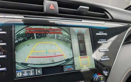 Toyota Camry, 2018 год, 2 697 000 рублей, 16 фотография