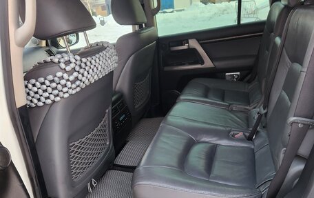 Toyota Land Cruiser 200, 2010 год, 4 000 000 рублей, 7 фотография