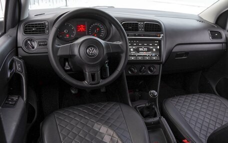Volkswagen Polo VI (EU Market), 2013 год, 910 000 рублей, 6 фотография