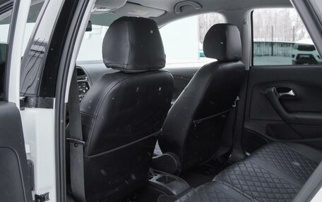 Volkswagen Polo VI (EU Market), 2013 год, 910 000 рублей, 11 фотография