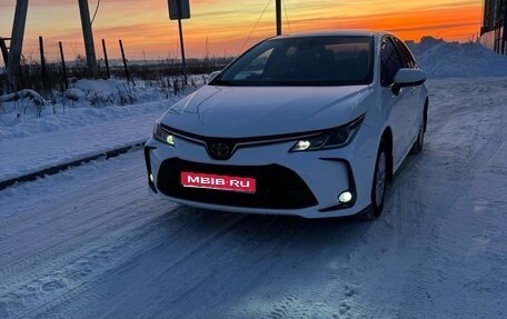 Toyota Corolla, 2021 год, 2 250 000 рублей, 1 фотография