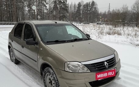 Renault Logan I, 2012 год, 365 000 рублей, 3 фотография