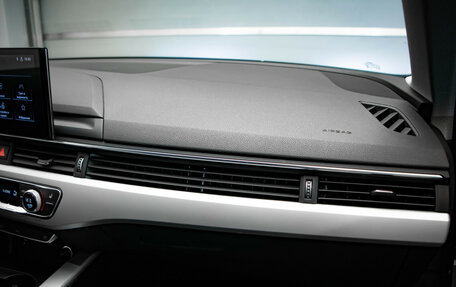 Audi A4, 2021 год, 3 048 000 рублей, 28 фотография