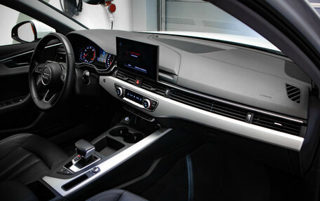 Audi A4, 2021 год, 3 048 000 рублей, 26 фотография