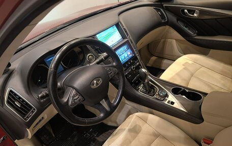 Infiniti Q50 I рестайлинг, 2015 год, 1 749 000 рублей, 10 фотография