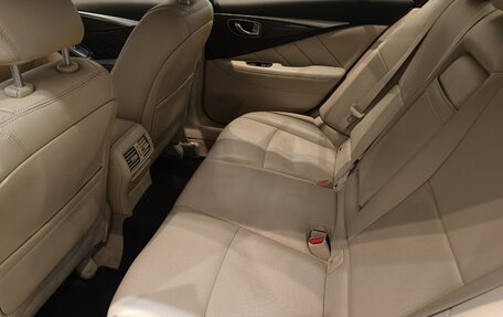 Infiniti Q50 I рестайлинг, 2015 год, 1 749 000 рублей, 20 фотография