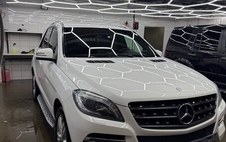 Mercedes-Benz M-Класс, 2013 год, 2 450 000 рублей, 2 фотография