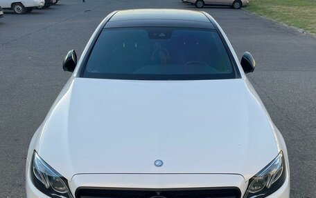Mercedes-Benz E-Класс, 2016 год, 3 000 000 рублей, 1 фотография