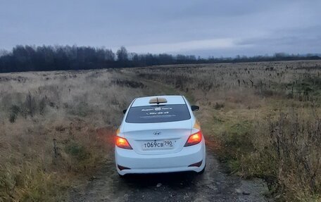 Hyundai Solaris II рестайлинг, 2015 год, 500 000 рублей, 7 фотография