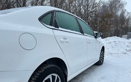 Volkswagen Polo VI (EU Market), 2015 год, 749 000 рублей, 4 фотография
