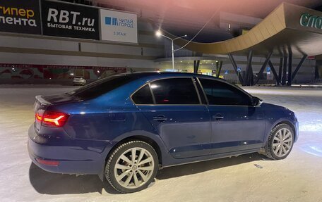 Volkswagen Jetta VI, 2011 год, 790 000 рублей, 12 фотография