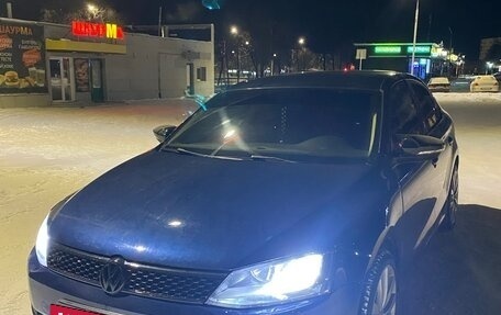 Volkswagen Jetta VI, 2011 год, 790 000 рублей, 11 фотография