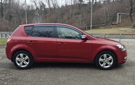 KIA cee'd I рестайлинг, 2010 год, 850 000 рублей, 5 фотография