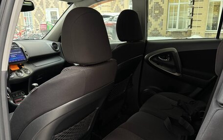 Toyota RAV4, 2011 год, 1 280 000 рублей, 6 фотография