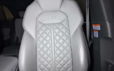 Audi Q8 I, 2020 год, 11 000 000 рублей, 10 фотография