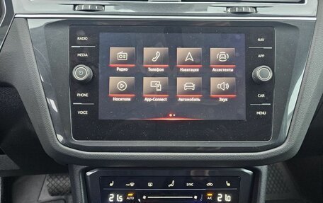 Volkswagen Tiguan II, 2021 год, 3 199 000 рублей, 23 фотография