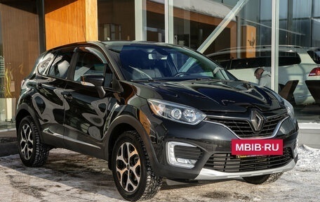 Renault Kaptur I рестайлинг, 2017 год, 1 225 000 рублей, 3 фотография