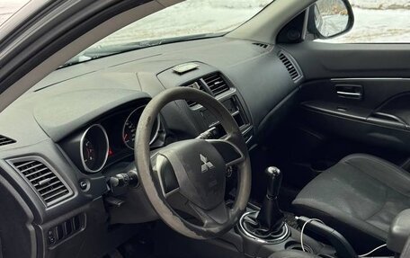 Mitsubishi ASX I рестайлинг, 2014 год, 460 000 рублей, 24 фотография