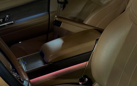 Land Rover Range Rover IV рестайлинг, 2023 год, 19 000 000 рублей, 9 фотография