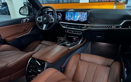 BMW X7, 2025 год, 14 209 123 рублей, 9 фотография