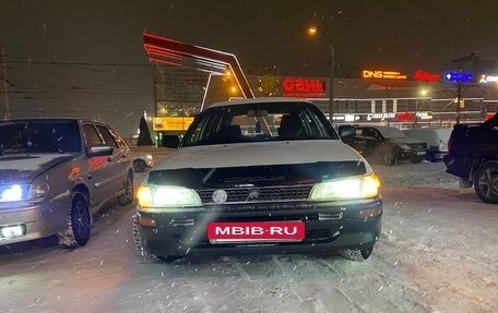 Toyota Corolla, 2000 год, 370 000 рублей, 4 фотография