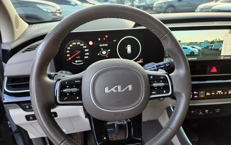 KIA Carnival, 2024 год, 5 999 123 рублей, 7 фотография